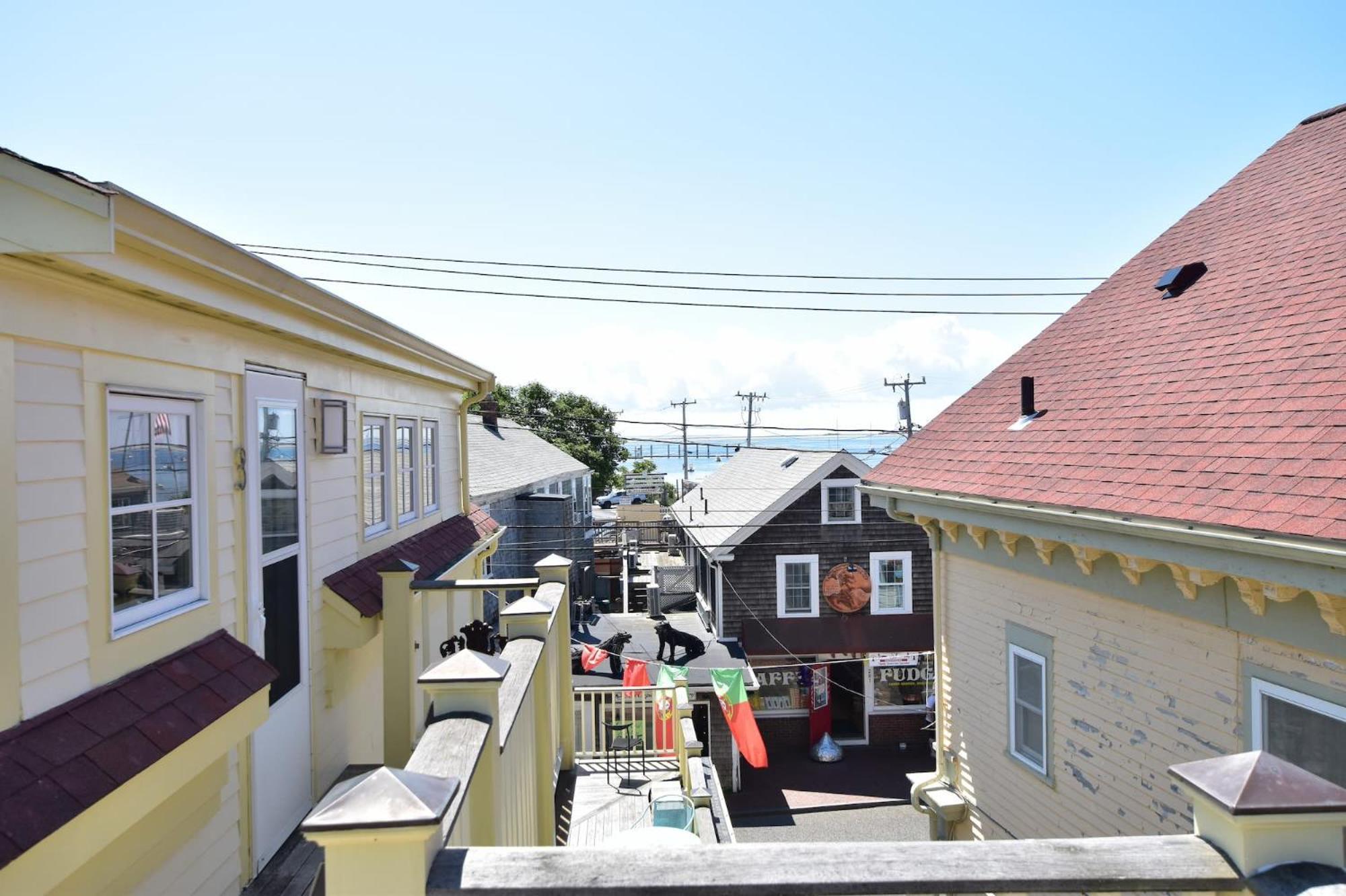 Ferienwohnung Center Of Town Steps Away Private Deck Provincetown Exterior foto